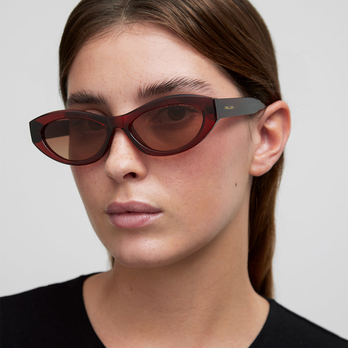 Mara Maroon Brown