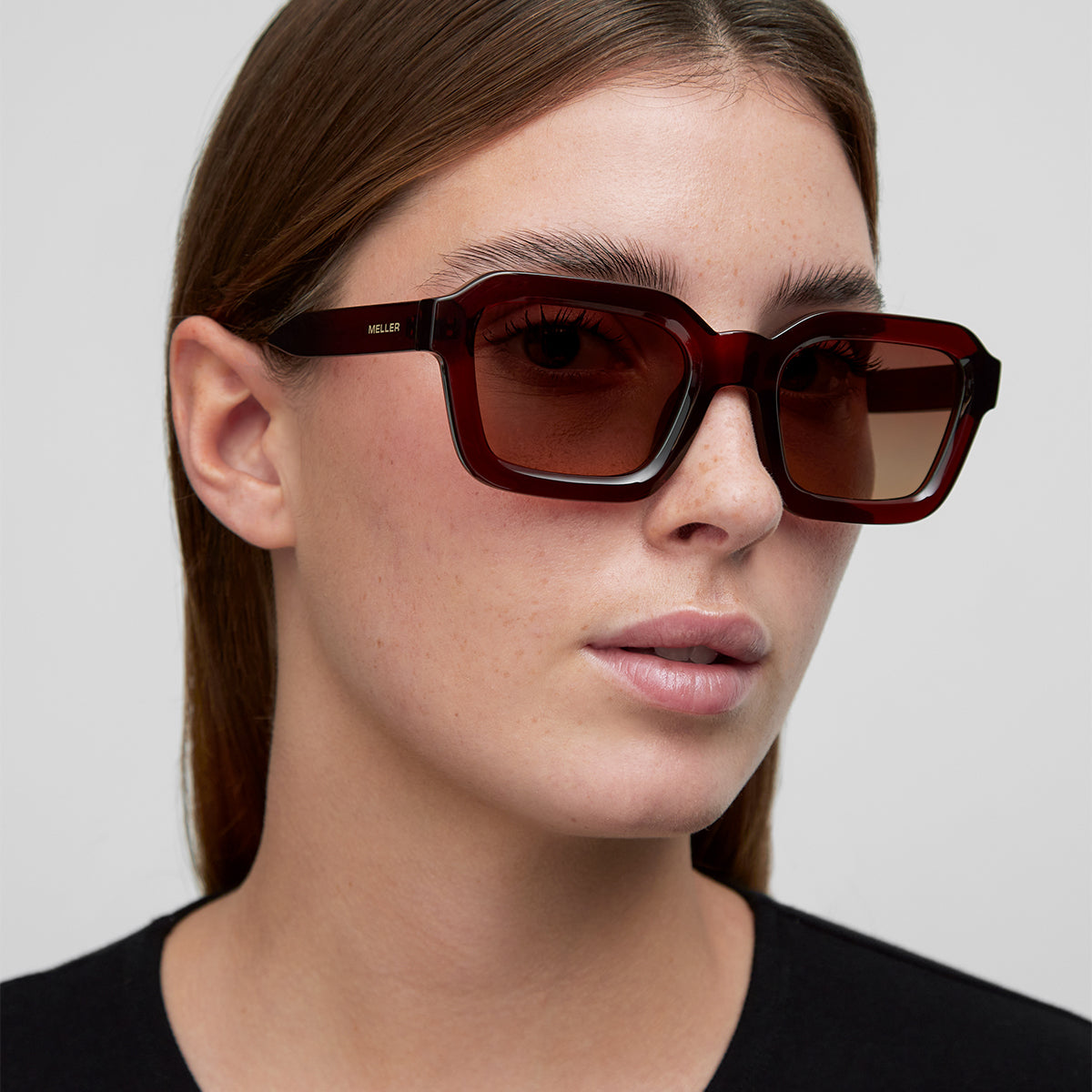 Nayah Maroon Brown