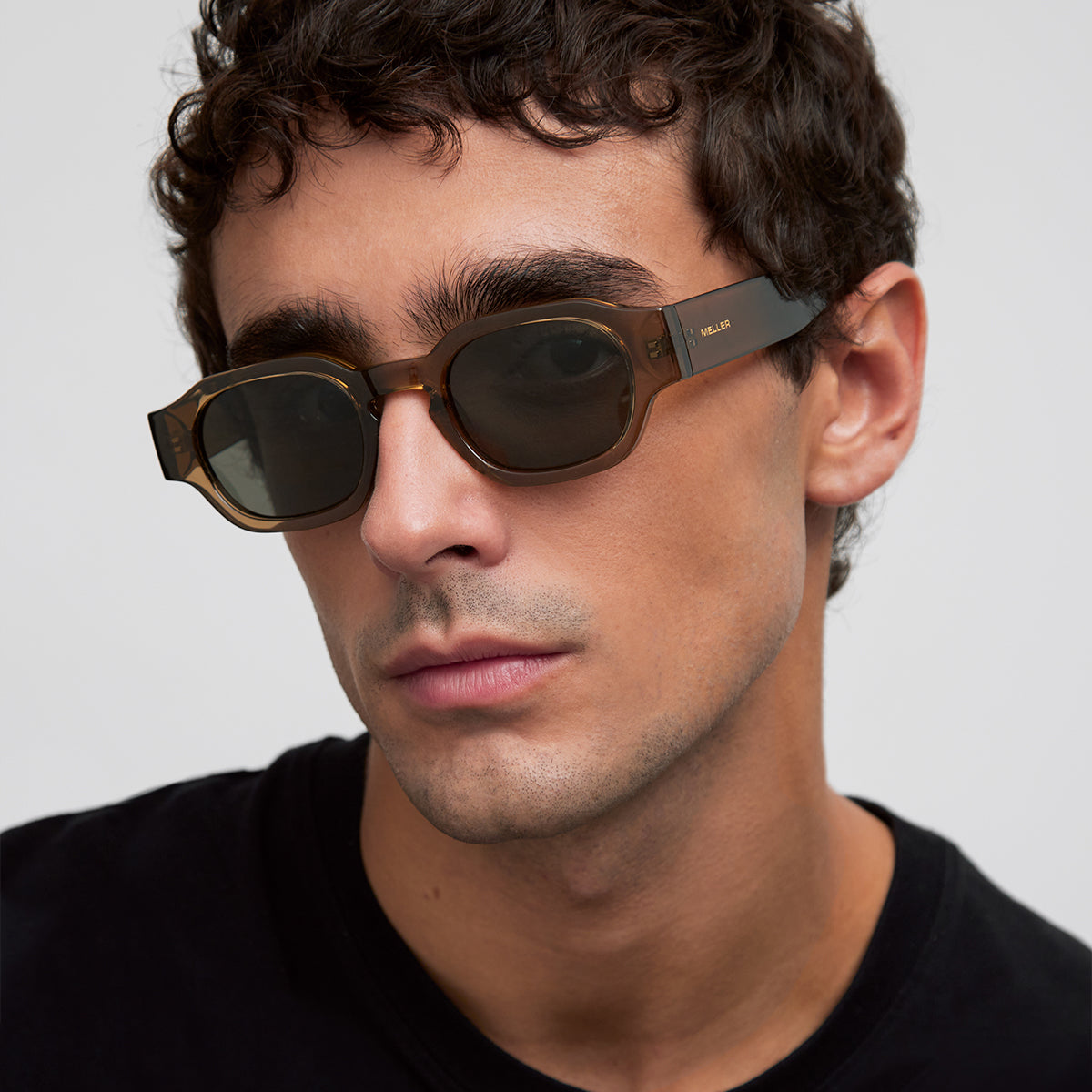Chinua Greige Olive