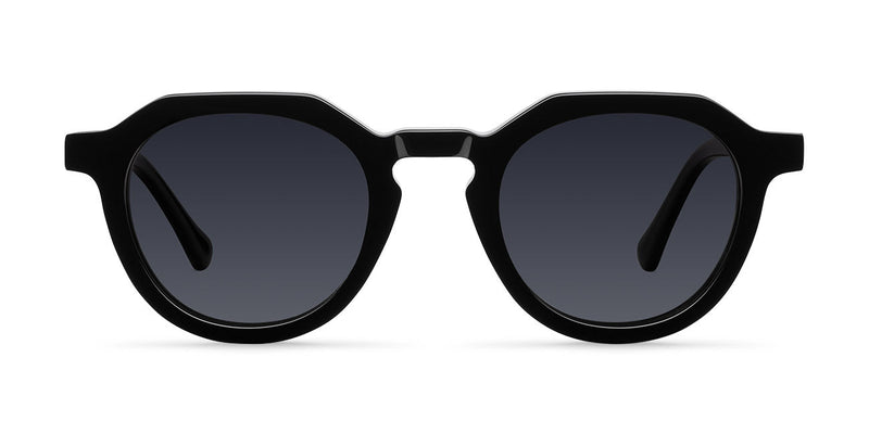 Eye All Black