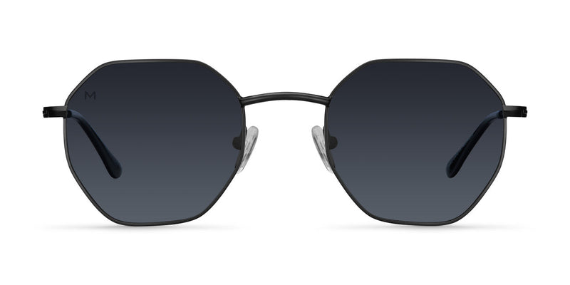 Endo All Black